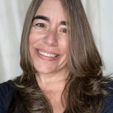 Gomez, Denise Profile Picture